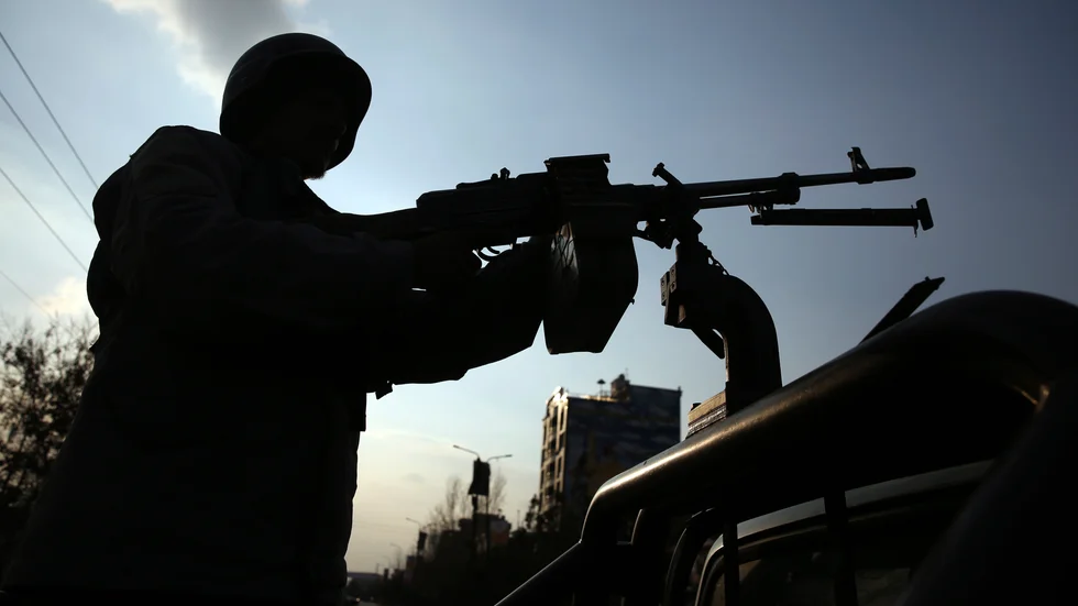 En afghansk militär i huvudstaden Kabul. Arkivbild.