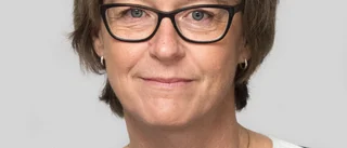 Vaccinationer ska ske på vårdcentraler och sjukhus nu