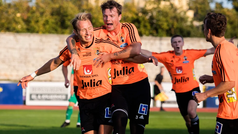 Efter en succésäsong i Gute-tröjan lämnade Villiam Dahlström klubben 2019 för Degerfors.