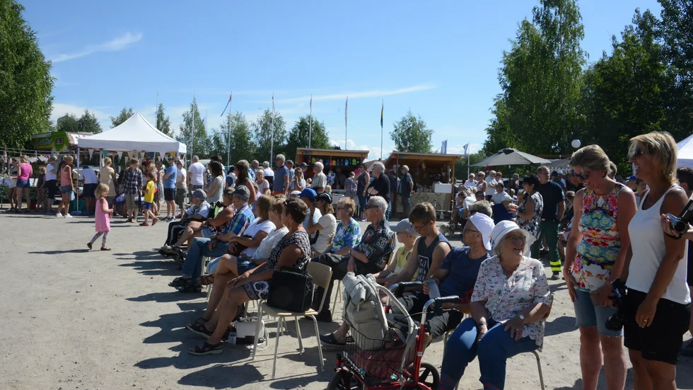 Så här har det sett ut tidigare år på torget i Arjeplog under Arjeplogsdagarna. Så blir det inte i år, då coronaepidemin gör att evenemanget ställs in.