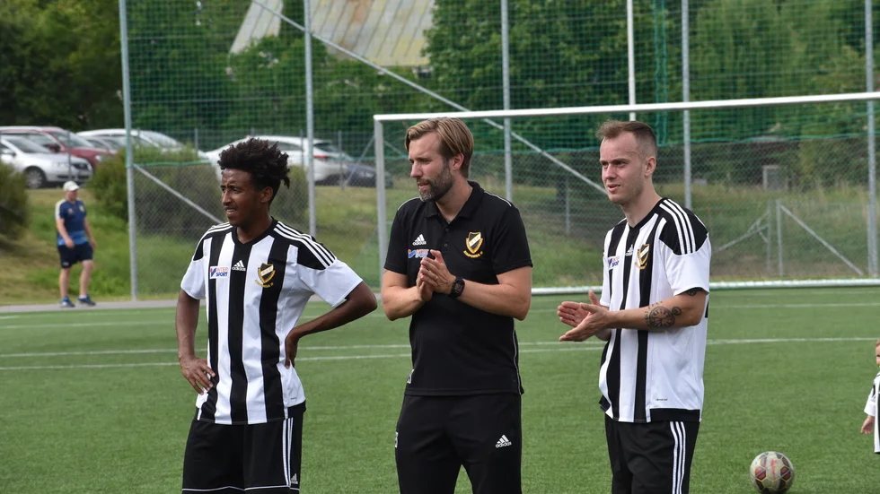 RIF-tränaren Erik Svensson.