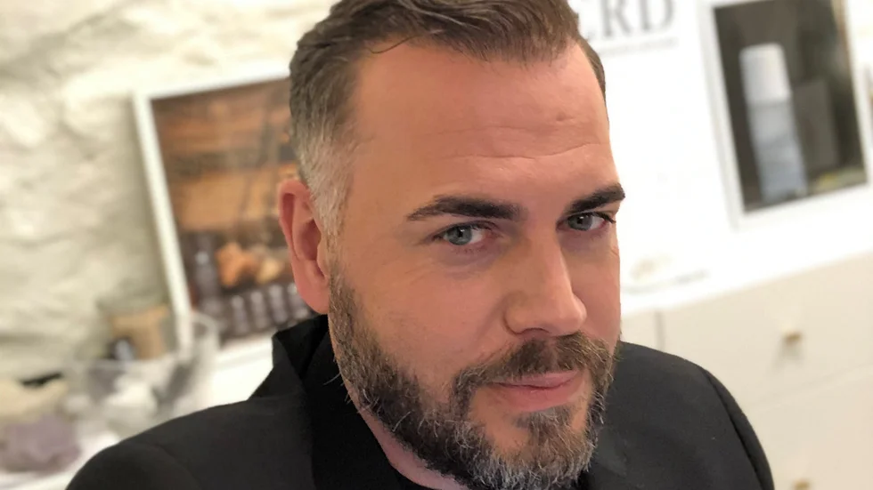 Johan Wiklund, vd för företaget c/o Gerd, märker inte av någon större nedgång av e-handen.