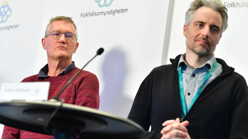 Folkhälsomyndighetens Anders Tegnell och Anders Wallensten, under en av de senaste veckornas pressträffar.