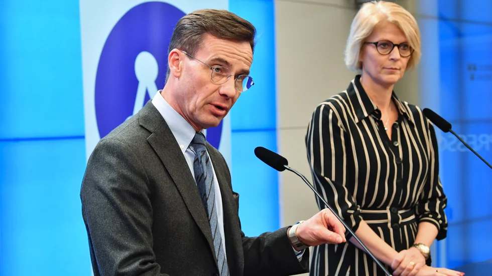 Moderaternas partiledare Ulf Kristersson (M) och ekonomisk-politiska talespersonen Elisabeth Svantesson (M). Arkivbild.