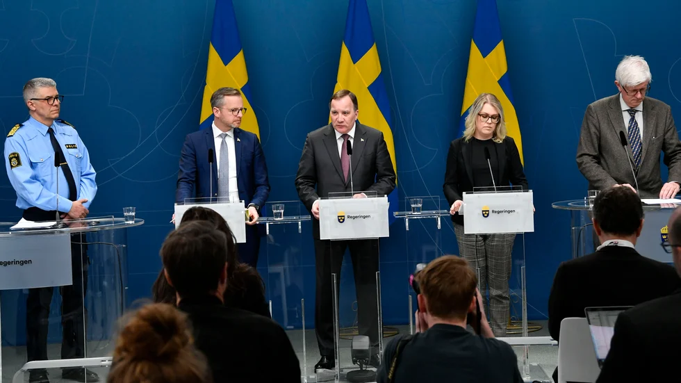  Pressträff med rikspolischef Anders Thornberg, Inrikesminister Mikael Damberg, statsminister Stefan Löfven, socialminiser Lena Hallengren och Folkhälsomyndighetens generaldirektör Johan Carlson gällande fortsatta restriktioner i samhället under pågående coronakris.