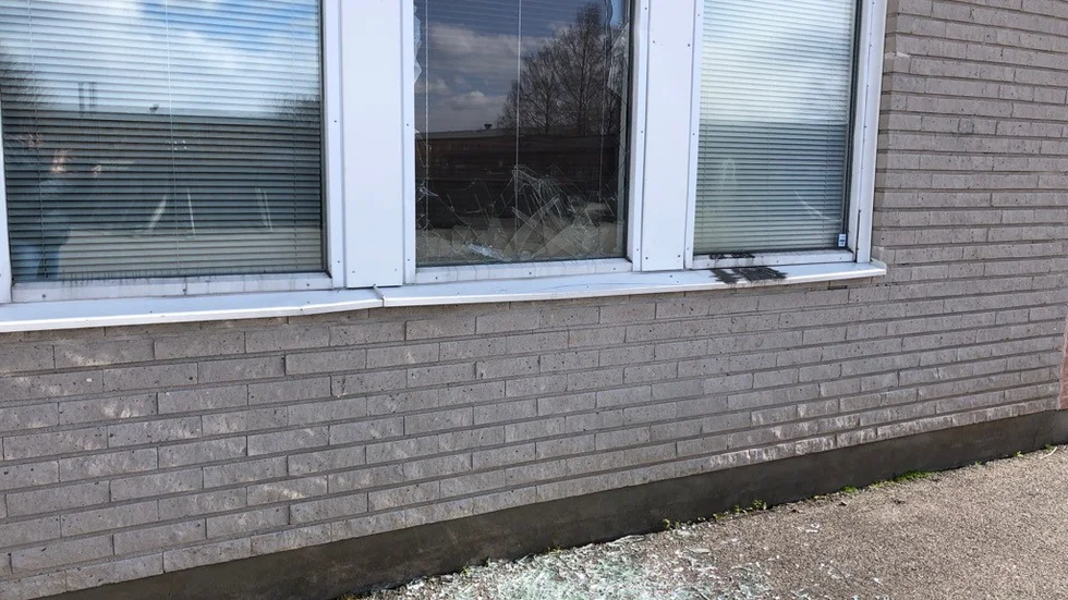 Så sent som i våras utsattes gamla Charlottenborgsskolan för omfattande skadegörelser.