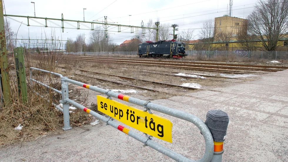 Håkan Norén varnar för att godset kan åka bort från den nya höghastighetsrälsen. 