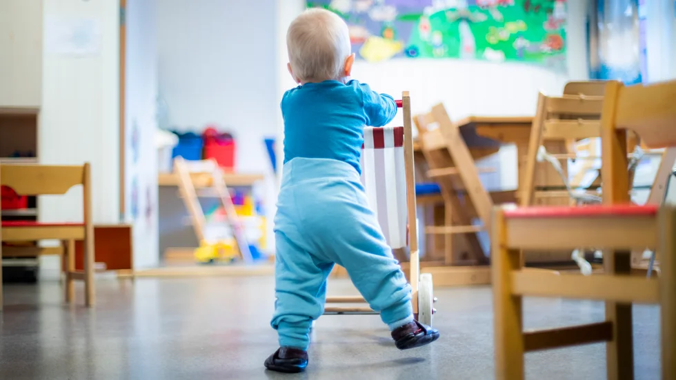 Frånvaron bland kommunens förskolepersonal ligger kring 20 procent i snitt den senaste tiden.