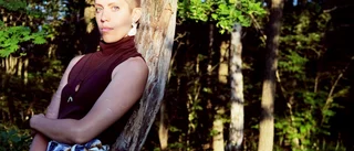 Inspireras av skörhet – Inga Tsernova ställer på Konstfack
