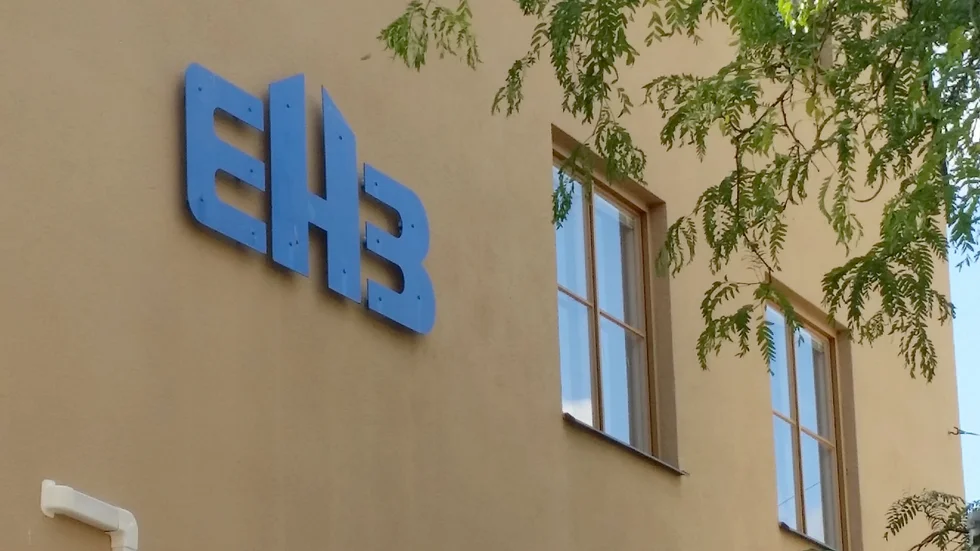 EHB har det svårare att hyra ut nybyggda hyresbostäder till Enköpingsborna, kön till de äldre lägenheterna är däremot lång.