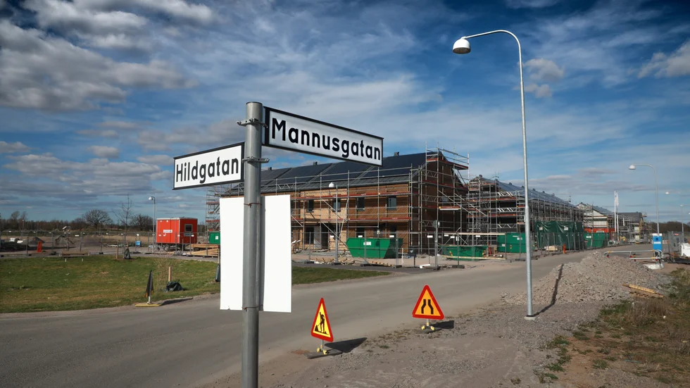 Etapp 1 i östra Vikingstad är i full gång. Markanvisningen som nu diskuteras handlar om etapp 2, norr om de pågående byggena.