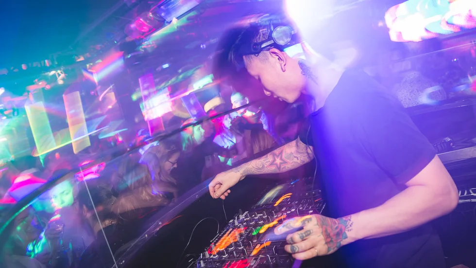 I kväll håller Klubb Chroma sitt sista evenemang för året, julfirande på Elite Stadshotell i Luleå. Kvällen kommer bland annat erbjuda nattklubb, dansgolv, musik och quiz. Det kommer även finnas möjlighet att testa sig för hiv och syfilis.(Bild från tidigare tillfälle).