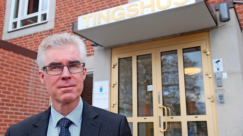Advokat Göran Landmark meddelar att hans kvinnliga klient kommer att överklaga häktningsbeslutet till hovrätten i Umeå.