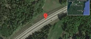 Lastbil står still på E4 - orsakar problem i trafiken