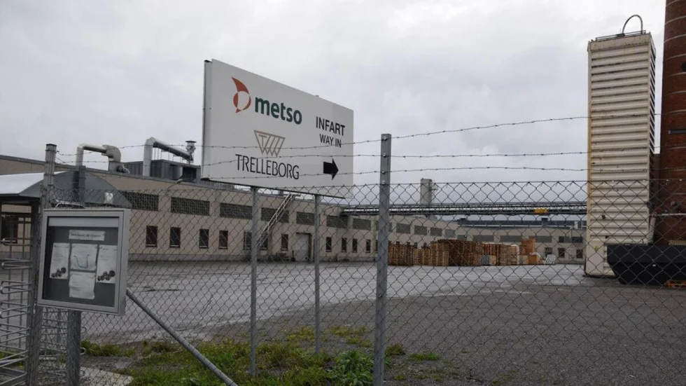 I början av september kom Metso med beskedet om att de ville lägga ner produktionsenheten vid fabriken i Ersmark vilket berör 150 av de drygt 200 anställda.