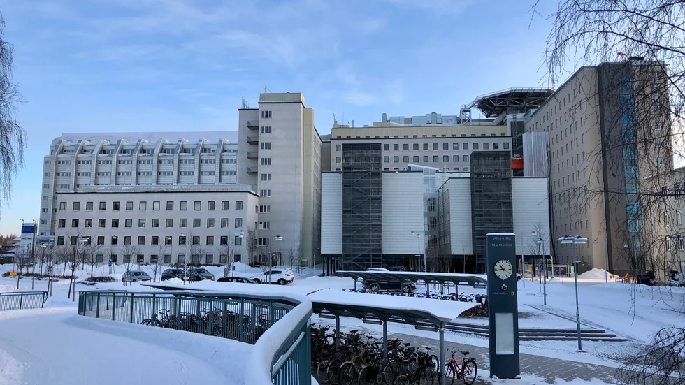Västerbotten har fått sitt första intensivvårdsfall. ”De allra flesta kommer endast att få lindriga symtom”, säger Gunilla Persson, smittskyddsläkare. 