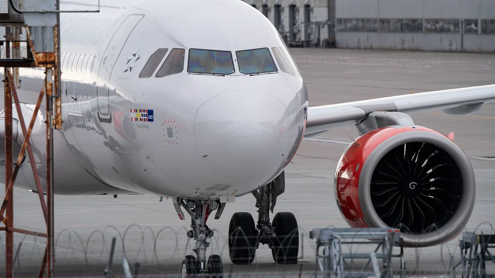 Inrikesflyget ska vara utsläppsfritt 2030, det vill säga om tio år. Det är långt innan höghastighetsjärnvägen beräknas stå klar.