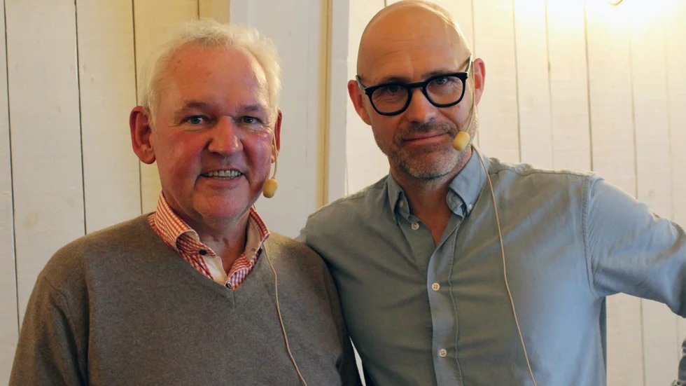 Kvällens moderatorer – Per Johansson från Gränsö Slott och Niklas Lind från Västervik Framåt.