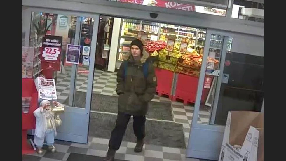 Den här jackan tror polisen att försvunne Tim Olofsson hade på sig vid försvinnandet.