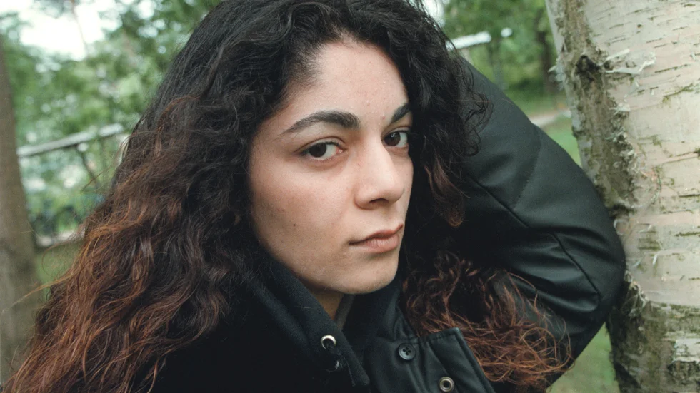 Fadime Sahindal fotograferad av UNT:s fotograf sommaren 1998. Det är nu 20 år sedan hon mördades av sin egen pappa.