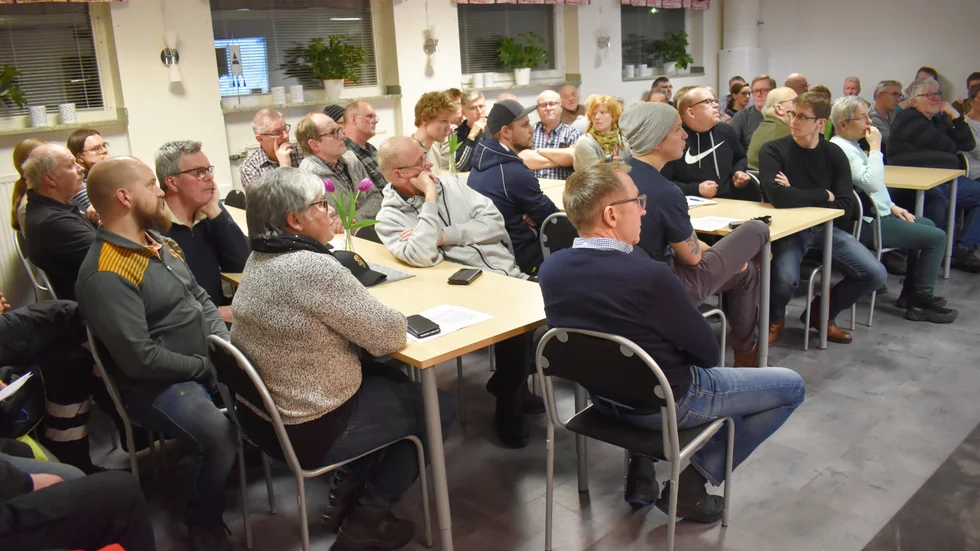 Här är en bild från samrådsmötet som hölls i Ljusvattnet, och från byn kom sedan 23 skrivelser in.