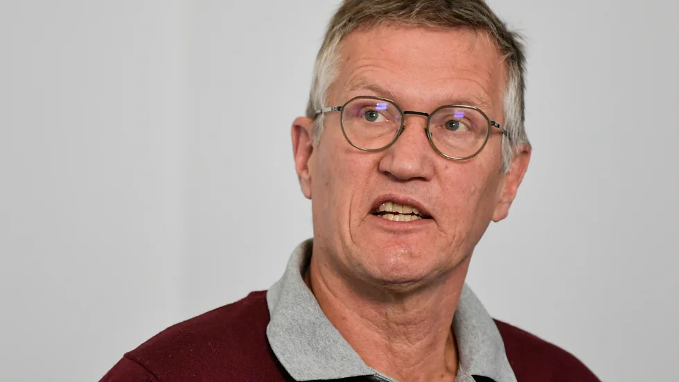 Även om vi skulle få flockimmunitet i Stockholm tidigare än man trott är faran inte över, säger statsepidemiolog Anders Tegnell.