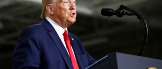 Trump ombeds sluta spela Village People