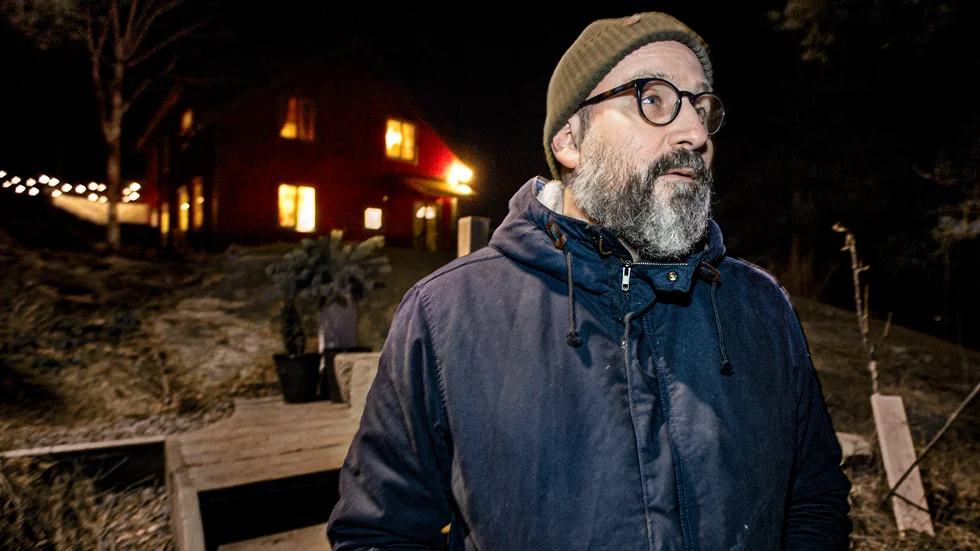 Peter Gembäck, tidigare pastor i Knutbyförsamlingen, säger att han och forna församlingsmedlemmar i dag kan prata öppet om det som varit och att de har delvis olika uppfattningar om det som skett. "Det är skönt, för i församlingen skulle vi ju alltid tycka lika. Att inte tycka lika är läkande" säger han.