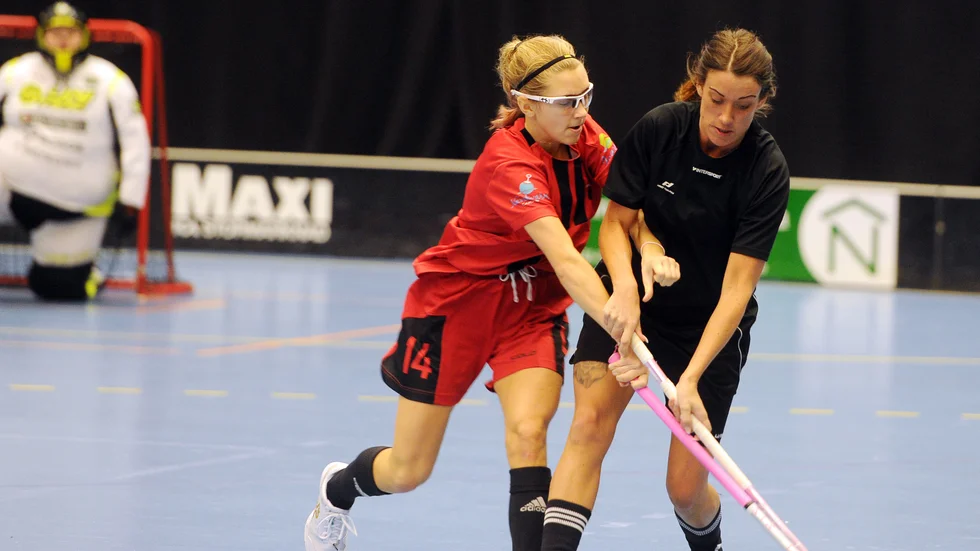 Fin innebandy i kvalfinalen av Sweden floorball cup i Rosvalla – och många skratt. Men med gällande coronarestriktioner går det inte att genomföra ens kvalet i Nyköping.