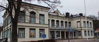 Biblioteket i Gamleby flyttar inte