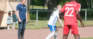 Unge tränaren stannar i IFK Nyköping