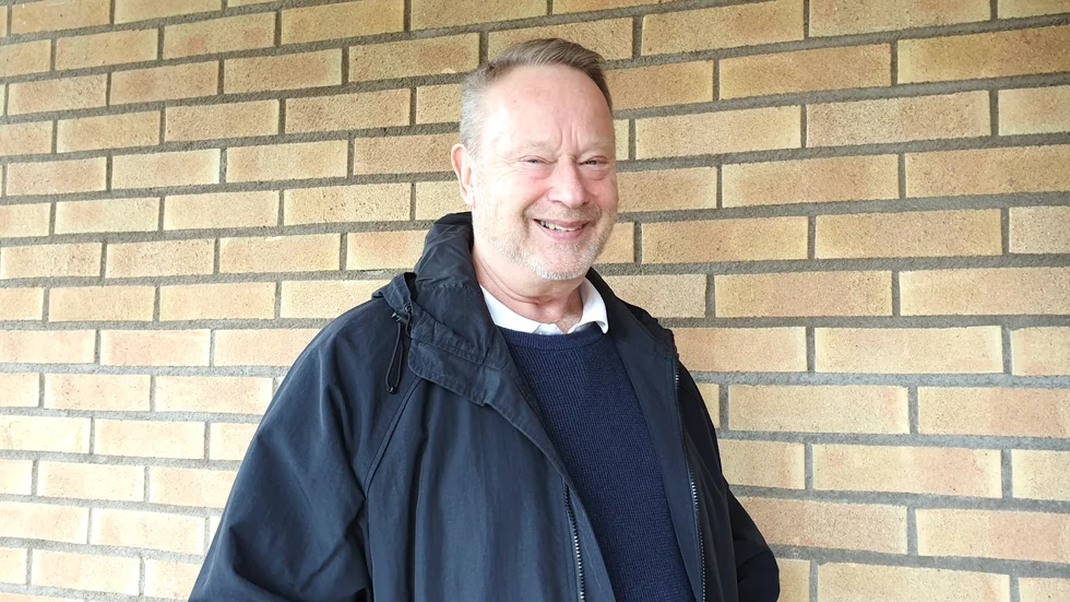 Uppsalabon Björn Heinrici blev årets lyckliga vinnare av den kluriga ordtävlingen Dagsländan. Vinsten är 5000 kronor i livsmedel. "Jag kommer skänka hälften av pengarna till Uppsala Stadsmission." 