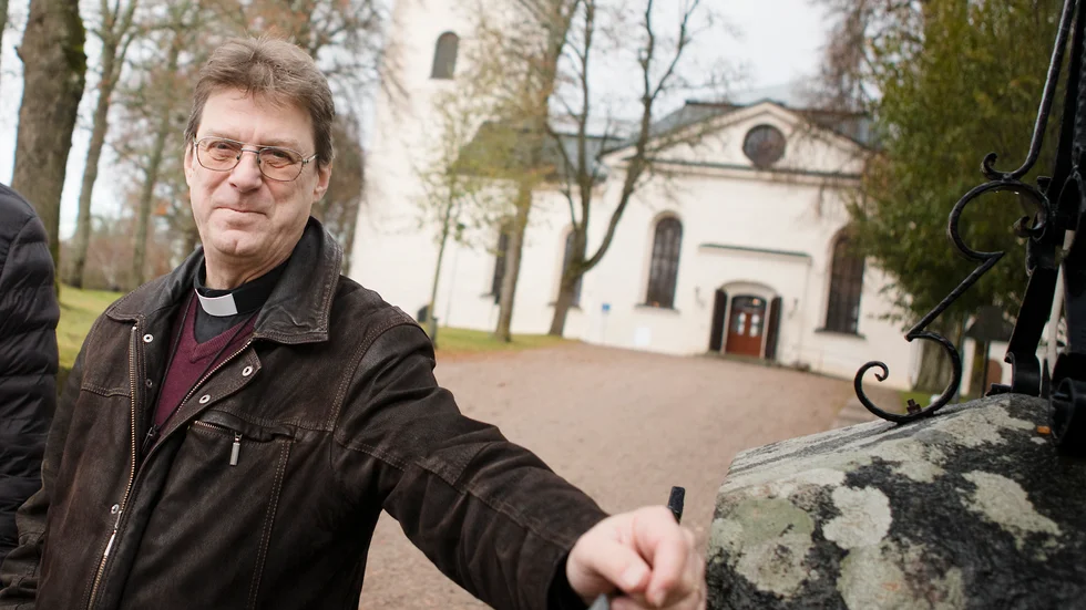 Kyrkoherde Thore Rosenberg kommer att läsa julevangeliet under "Strålande jul"- konserterna.