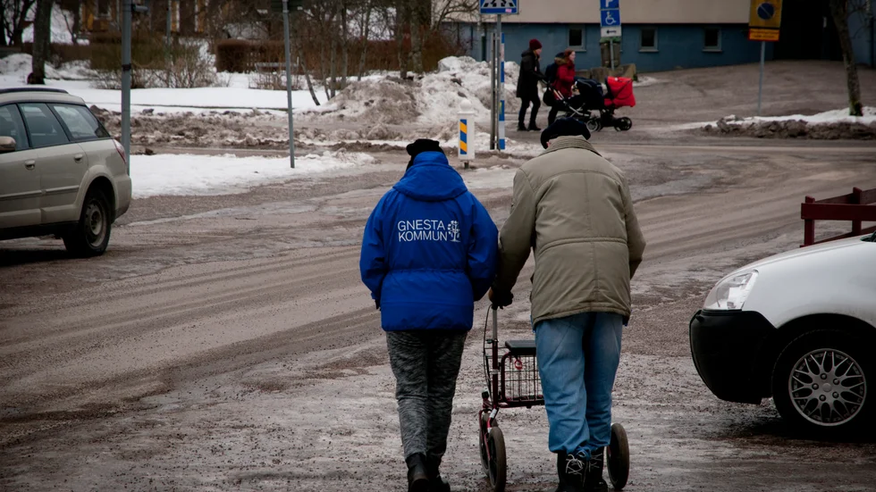FI föreslår sex timmars arbetsdag för hemtjänsten. 