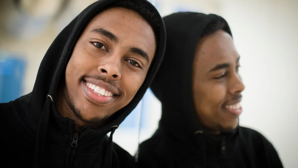 Stipendiaten Zaki Hussein laddar för en ny revysäsong.