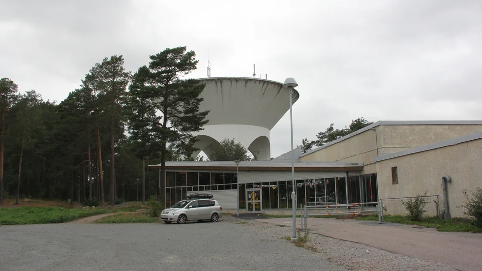 I satsningarna ingår ny belysning vid hundrastgården vid Vattentornsparken och åparken i Valsta. Ett upplyst minigym är också på gång.