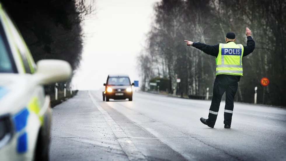 Mannen försökte först undvika polisens kontroll men kunde stoppas. Bilden är en genrebild.