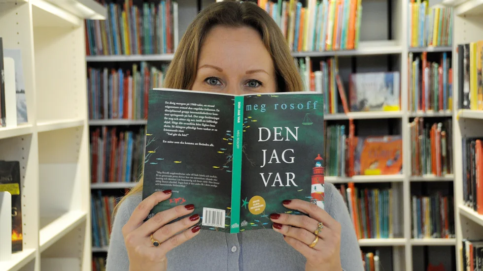 – Vuxengenerationen har ett viktigt ansvar att erbjuda möjligheter till läsning, säger Elin Dahm, förvaltningschef för kultur och fritid i Östhammar och en av initiativtagarna till Alla läser.