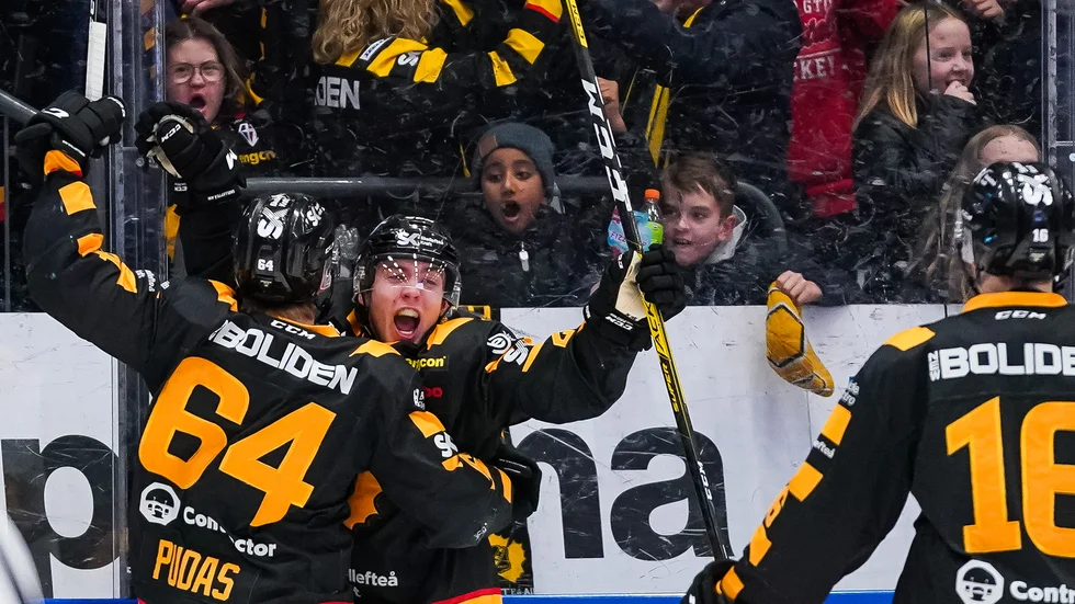 Andreas Wingerli fixade nytt Skellefteåjubel. Han öppnade och stängde matchen när Skellefteå knep bonuspoängen mot Oskarshamn.