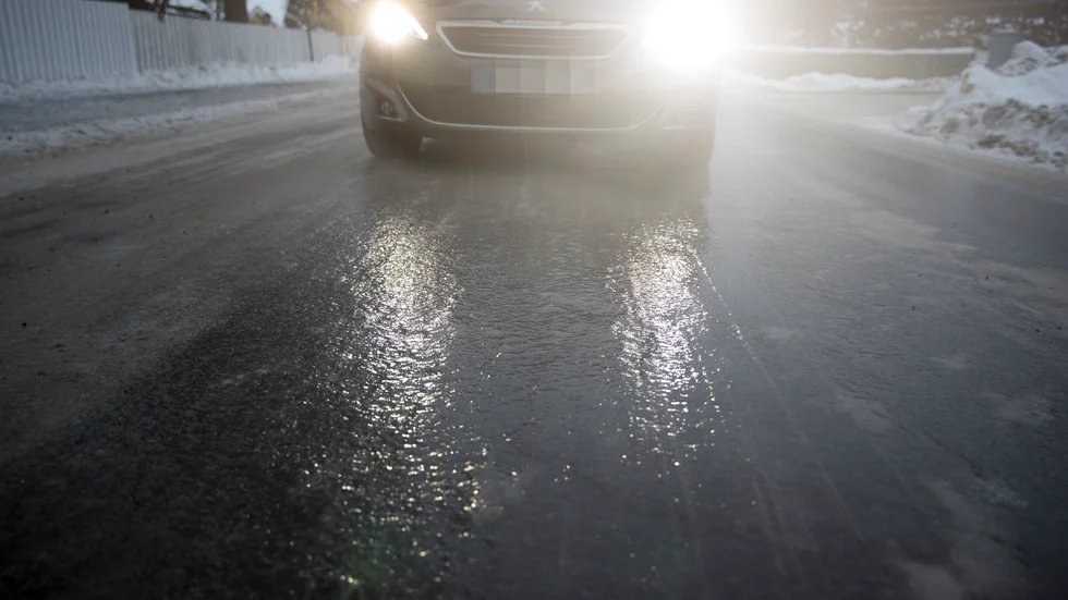 SMHI varnar för ishalka i Uppsala län.