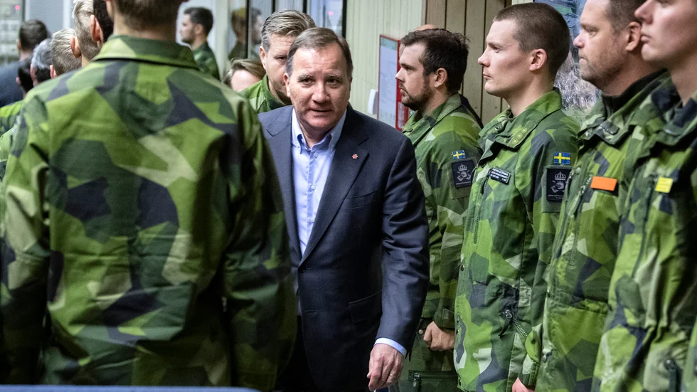 Stefan Löfven försvarar ställningarna. Med 26,3 procent är Socialdemokraterna största parti även i SCB:s stora partisympatiundersökning i november 2019.