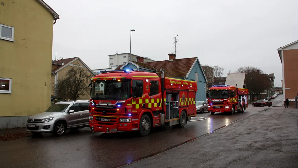 Flera brandstyrkor kallades till platsen.
