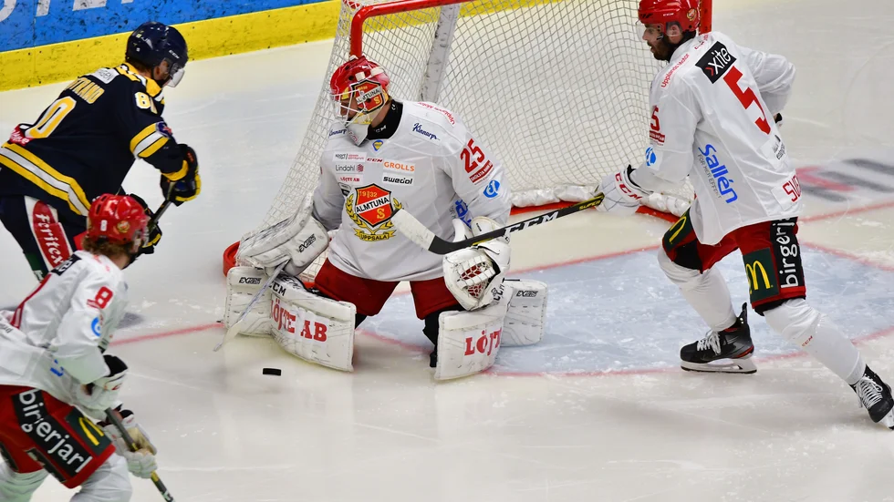 UNT rapporterar från Almtunas match. Här är Ais i bortamatchen mot Södertälje.