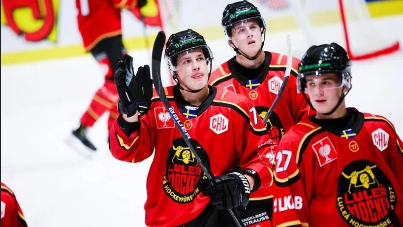 Luleå Hockey möter i kväll Lausanne.