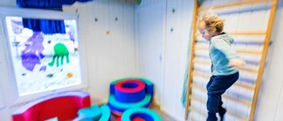 Barnen går allt längre dagar på förskolan