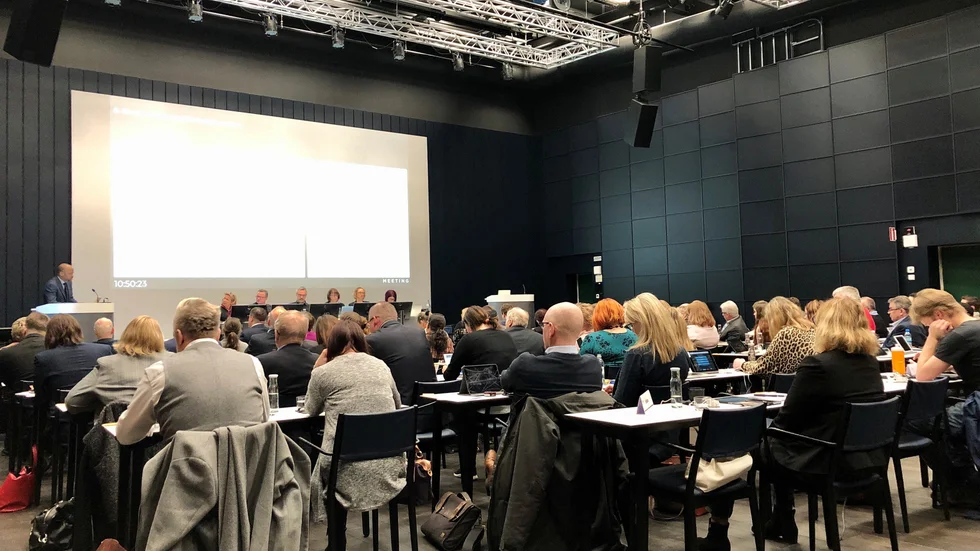 På tisdagen fattade regionfullmäktige beslut om att skjuta till mer pengar för sjukhusbyggena i länet. Beslut togs även om att uppföra två nya byggnader, en i Nyköping och en i Eskilstuna.