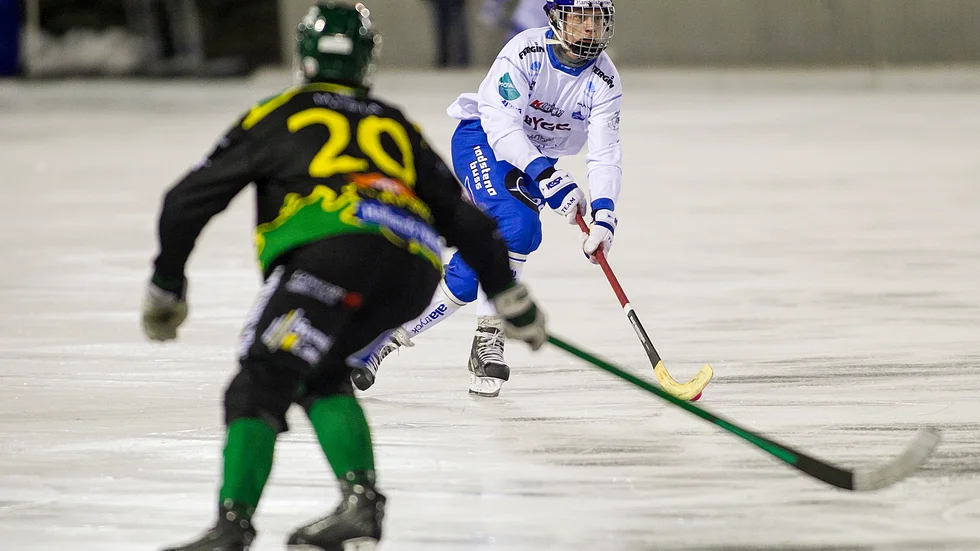 I fjol började Viktor Spångberg träna lagom när säsongen skulle börja. Nu har han varit med hela försäsongen och skillnaden menar han är enorm.