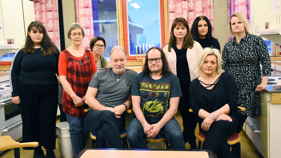 Una Ni Chana, Lisbeth Naartijärvi, Veronica Nilsson, Stefan Rova, Johan Flygare, Carina Lidberg, Ellen Öberg, Susanne Wedholm och Tanja Similä arbetar som lärare på Högalidskolan. 