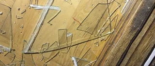 Tjuv tog sig in genom balkongdörr på markplan 
