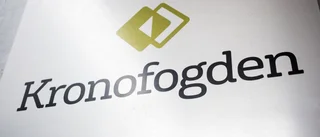 Skulderna ökar men färre hamnar hos fogden